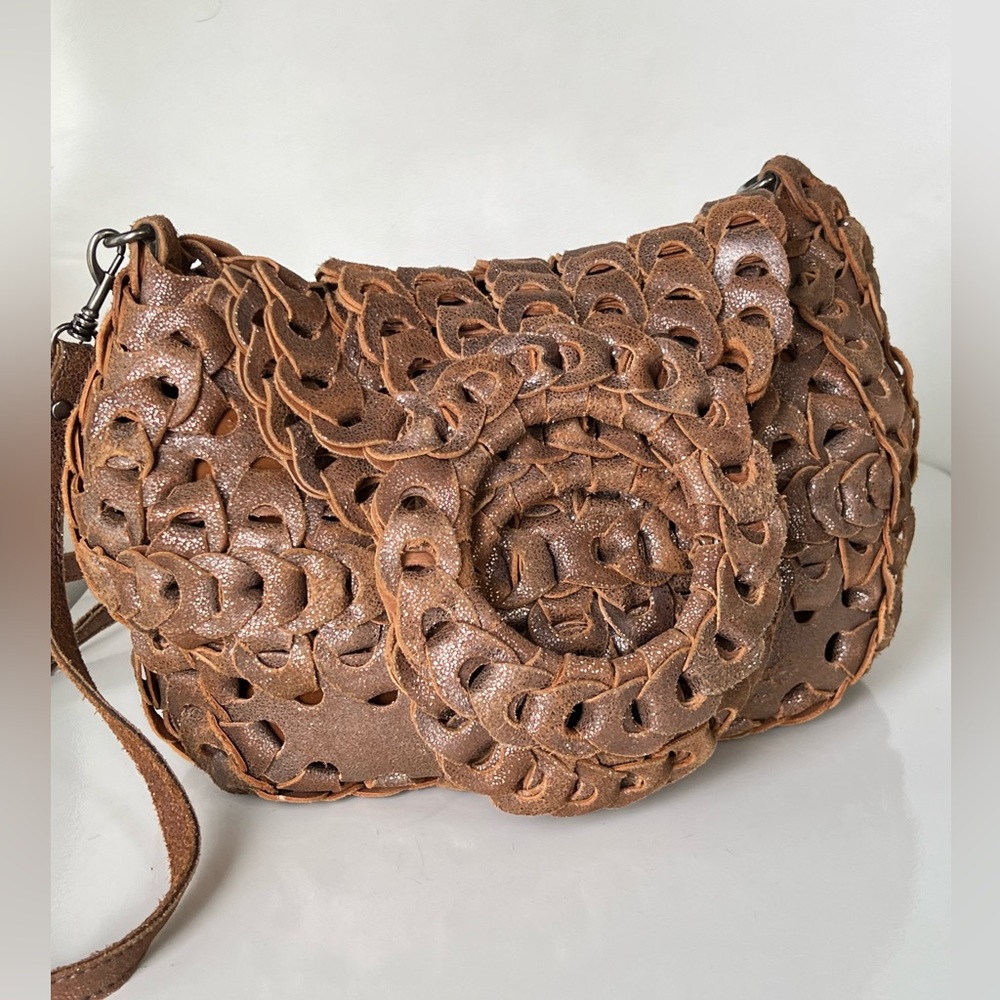 Patricia Nash Pisticci Brown Metallic Leather Chanlink Purse Crossbody Hand Bag